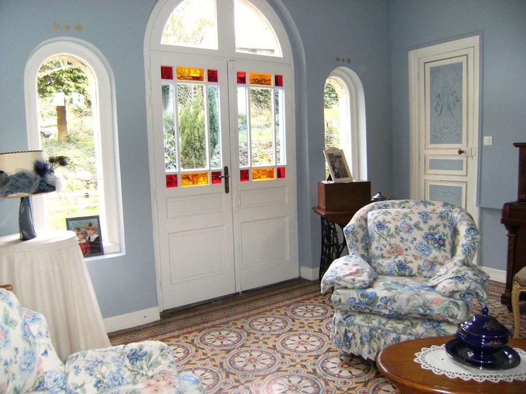 Le Relais Du Mont Chauve Bed & Breakfast Caumont-Sur-Aure Exterior photo