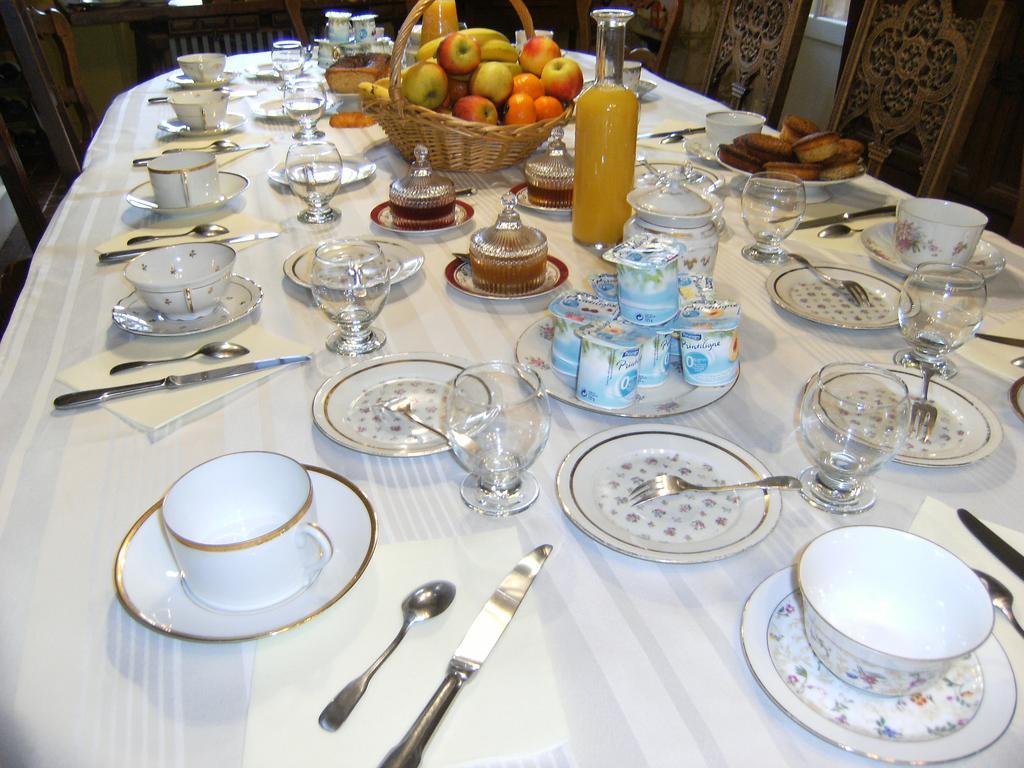 Le Relais Du Mont Chauve Bed & Breakfast Caumont-Sur-Aure Exterior photo