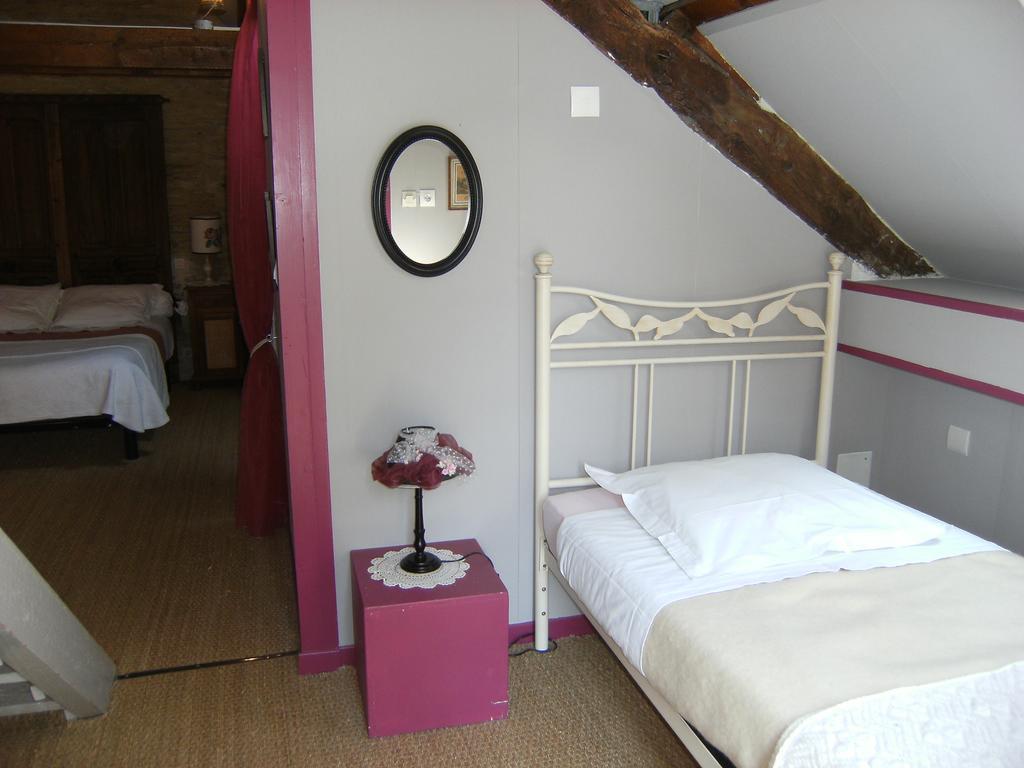 Le Relais Du Mont Chauve Bed & Breakfast Caumont-Sur-Aure Room photo