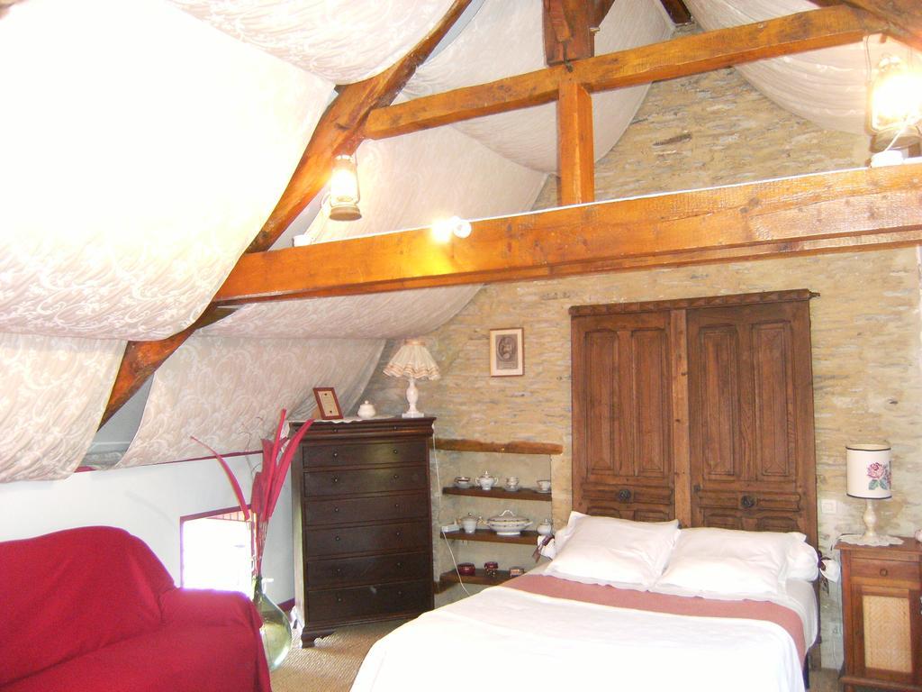 Le Relais Du Mont Chauve Bed & Breakfast Caumont-Sur-Aure Room photo